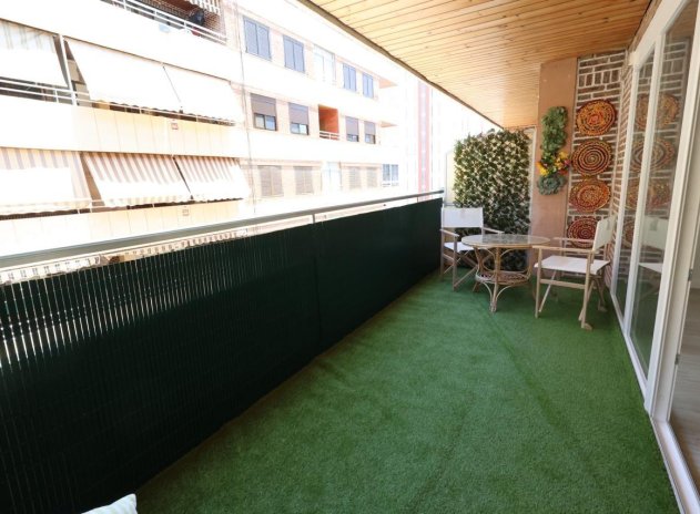 Herverkoop - Appartement - Torrevieja - Acequion