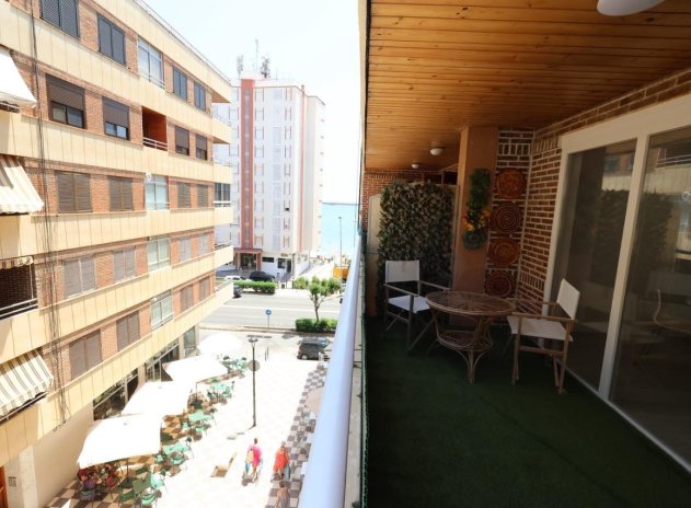 Herverkoop - Appartement - Torrevieja - Acequion