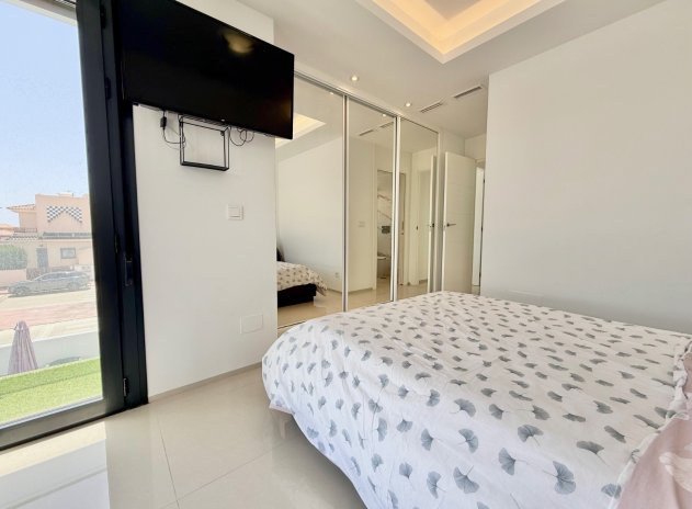 Revente - Villa - Ciudad Quesada