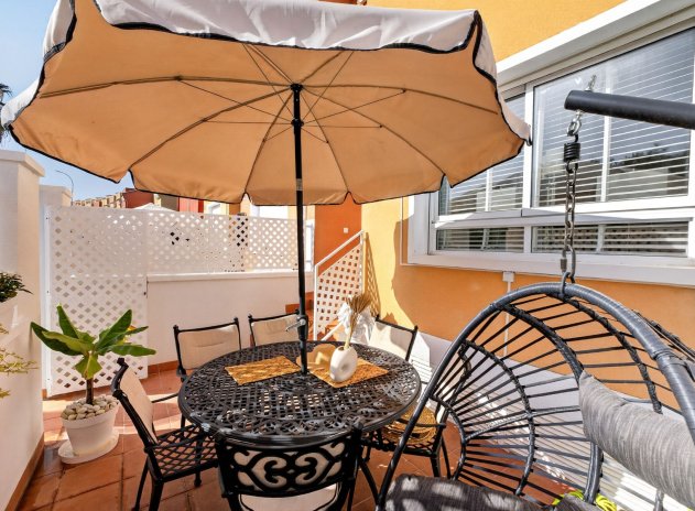 Resale - Apartment / Flat * - Bigastro *