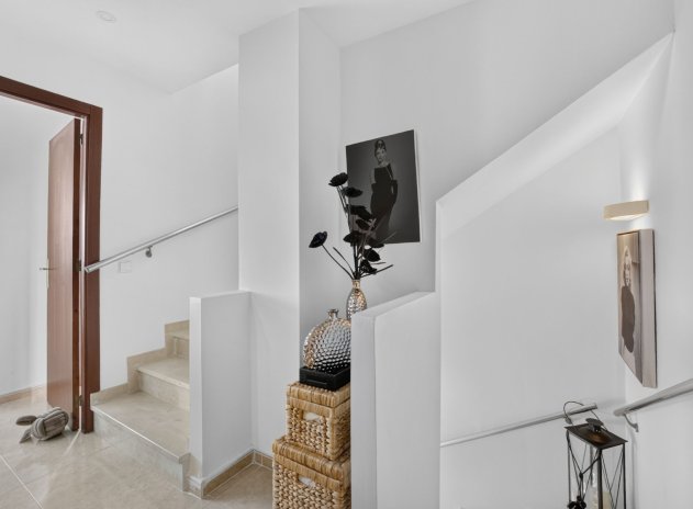 Resale - Apartment / Flat * - Bigastro *