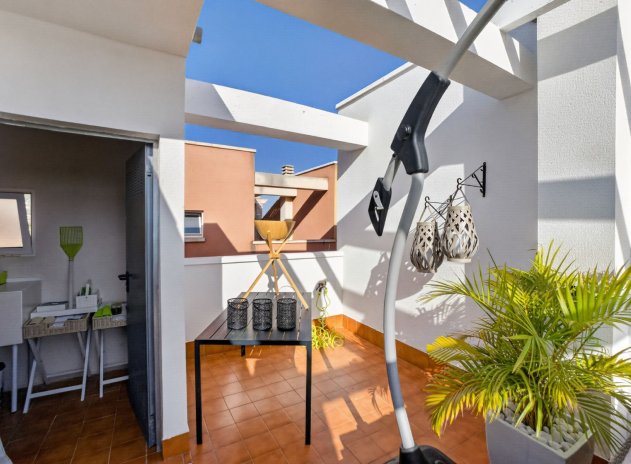 Resale - Apartment / Flat * - Bigastro *