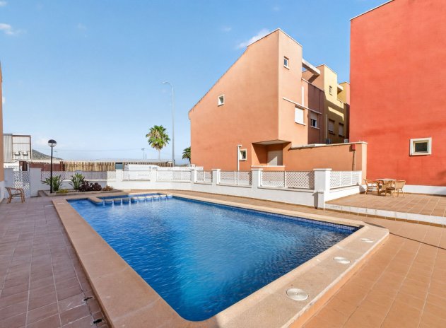 Resale - Apartment / Flat * - Bigastro *
