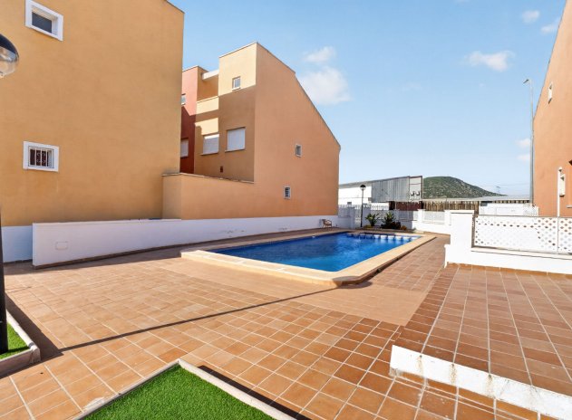 Resale - Apartment / Flat * - Bigastro *