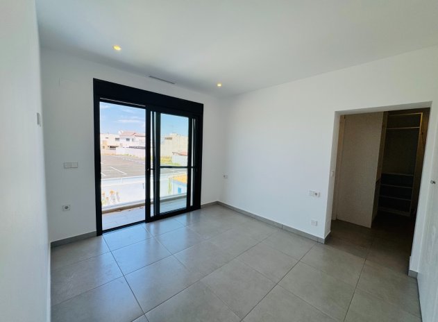 Herverkoop - Villa - San Pedro del Pinatar - Lo pagan