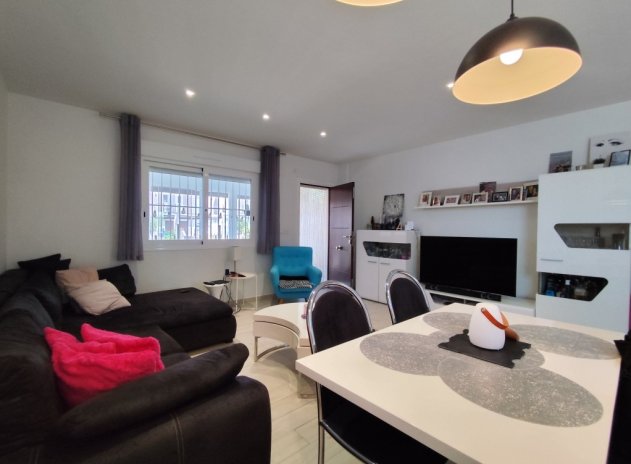 Revente - Maison mitoyenne - Torrevieja