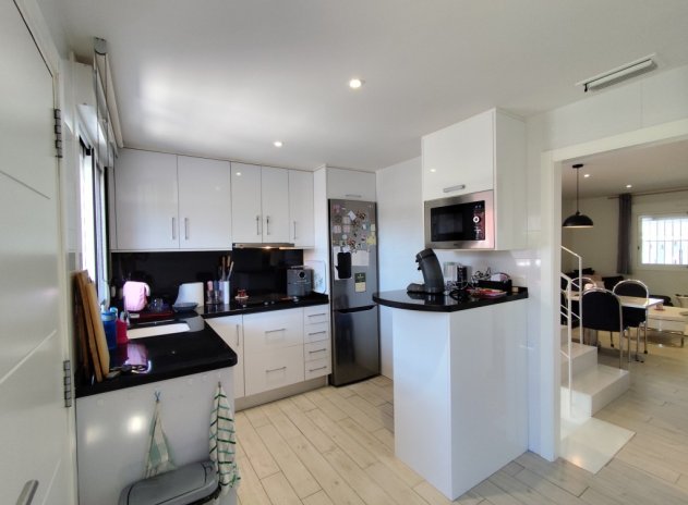 Revente - Maison mitoyenne - Torrevieja
