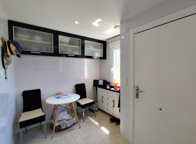 Revente - Maison mitoyenne - Torrevieja