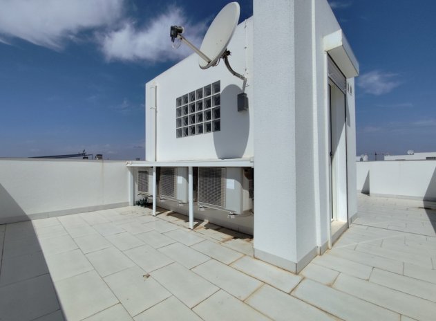 Revente - Maison mitoyenne - Torrevieja