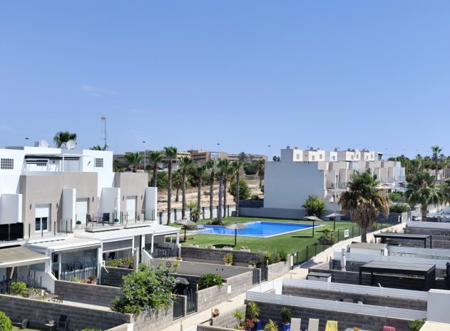 Revente - Maison mitoyenne - Torrevieja