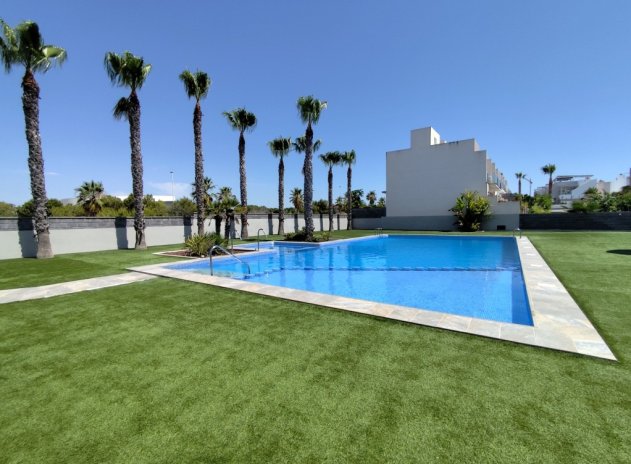 Revente - Maison mitoyenne - Torrevieja