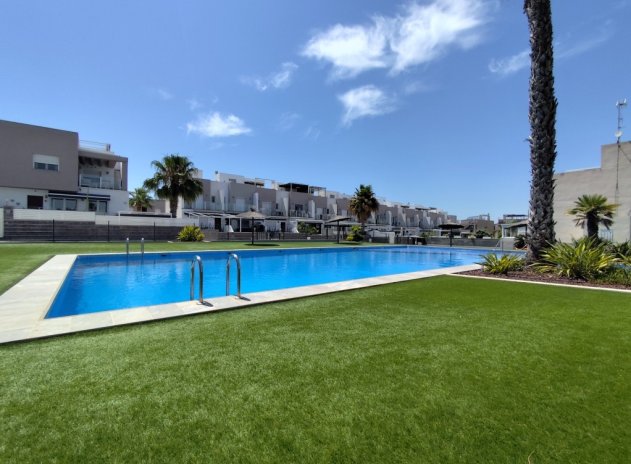 Revente - Maison mitoyenne - Torrevieja