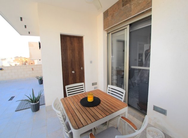 Resale - Villa * - Villamartin * - Villamartín * 