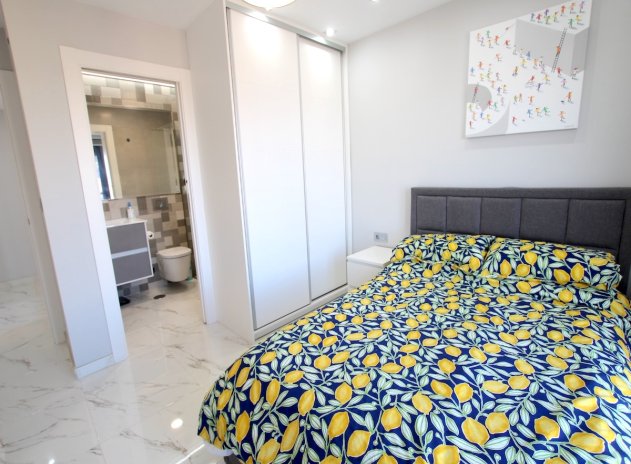 Resale - Villa * - Villamartin * - Villamartín * 