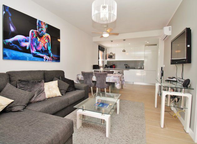 Wiederverkauf - Wohnung - Villamartin - Villamartín