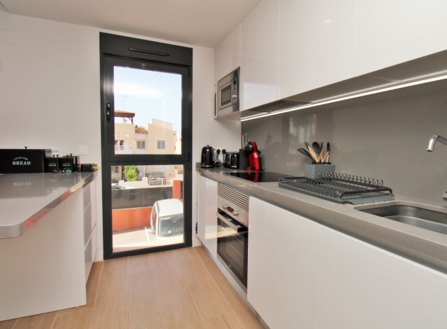 Wiederverkauf - Wohnung - Villamartin - Villamartín