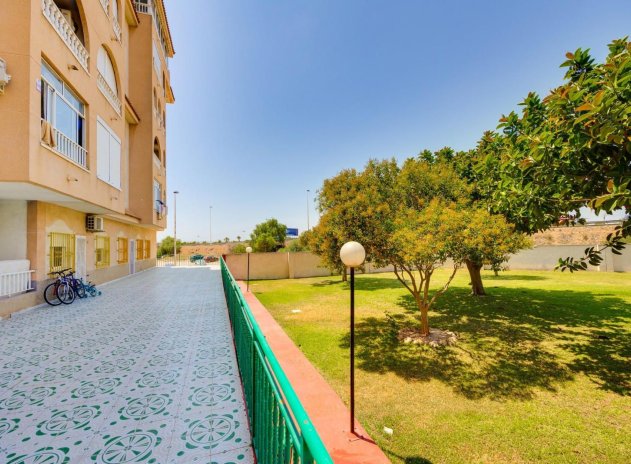 Herverkoop - Appartement - Torrevieja - Parque de las Naciones