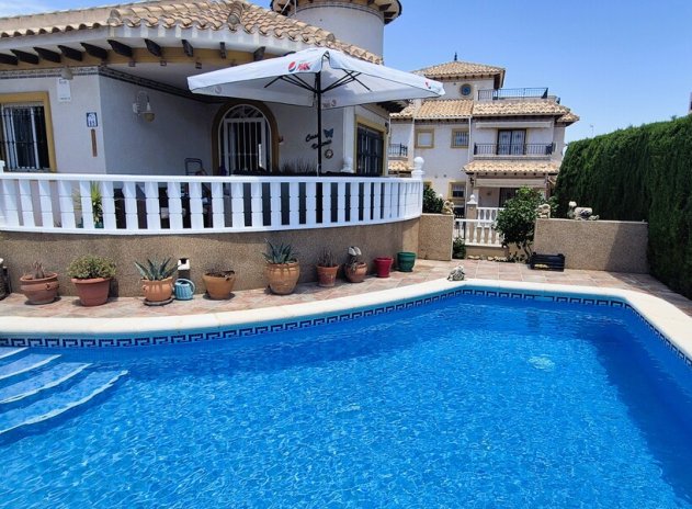 Herverkoop - Villa - Villamartin - Villamartín