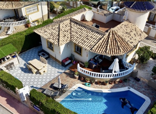 Herverkoop - Villa - Villamartin - Villamartín