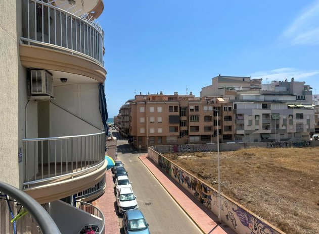Herverkoop - Appartement - Torrevieja - La Mata
