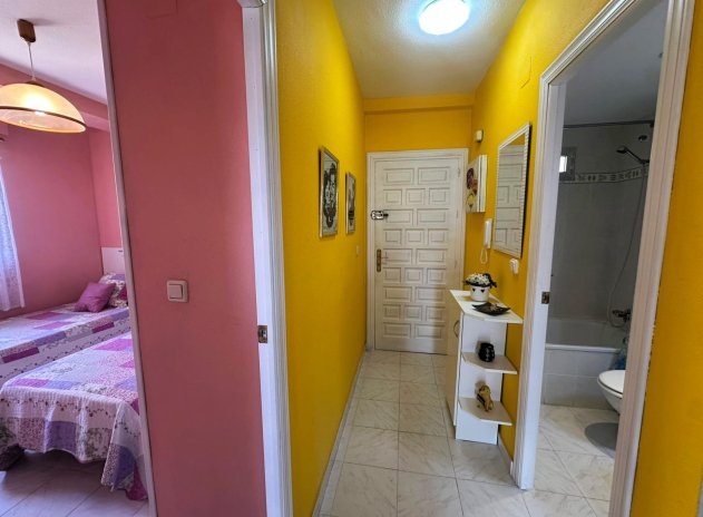 Herverkoop - Appartement - Torrevieja - La Mata
