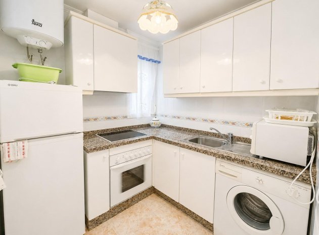 Herverkoop - Appartement - Torrevieja - Playa del Cura