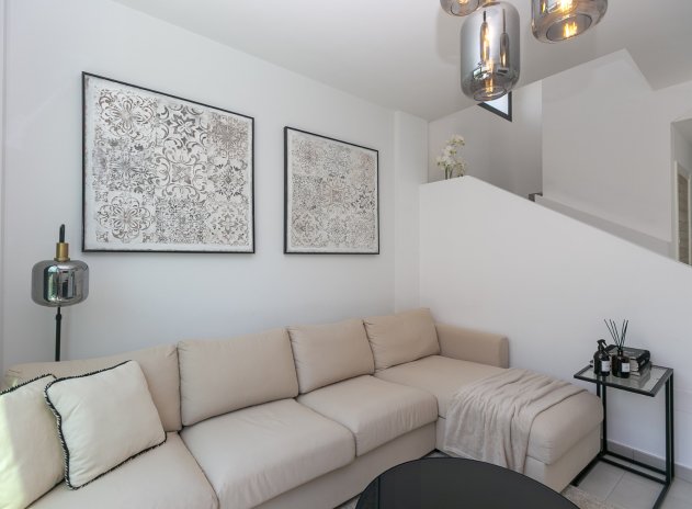 Herverkoop - Villa - Villamartin - PAU 26