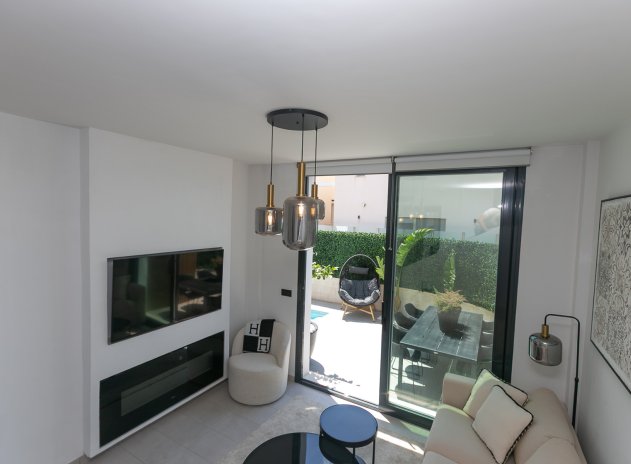 Herverkoop - Villa - Villamartin - PAU 26