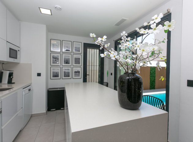Herverkoop - Villa - Villamartin - PAU 26