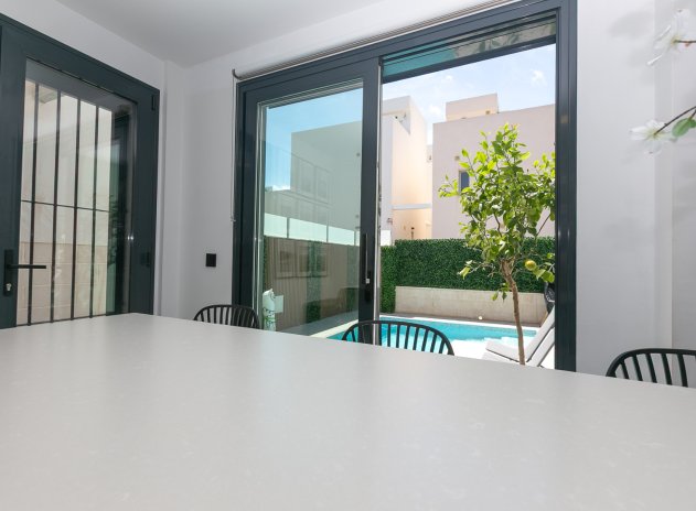 Herverkoop - Villa - Villamartin - PAU 26