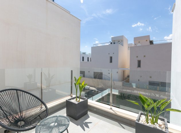 Herverkoop - Villa - Villamartin - PAU 26