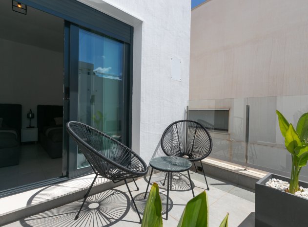 Herverkoop - Villa - Villamartin - PAU 26