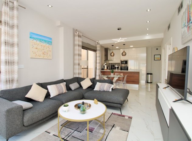 Resale - Villa * - Villamartin * - Villamartín * 