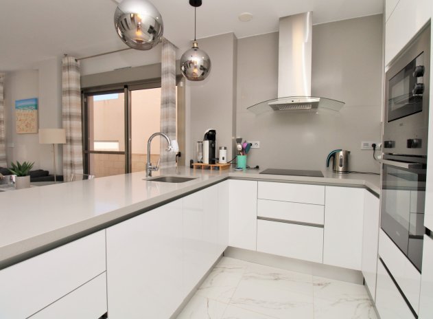 Resale - Villa * - Villamartin * - Villamartín * 