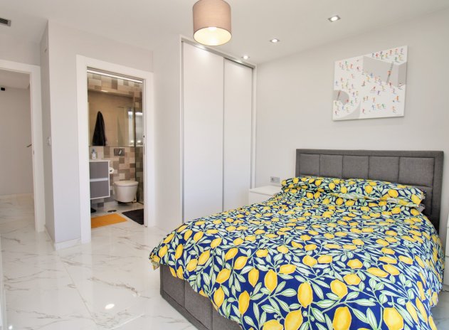 Resale - Villa * - Villamartin * - Villamartín * 