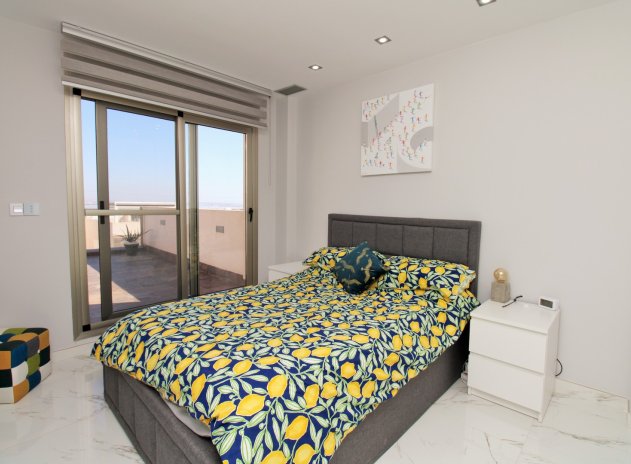 Resale - Villa * - Villamartin * - Villamartín * 