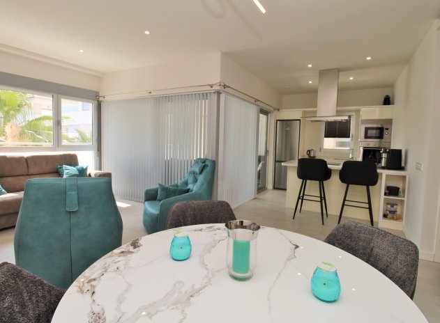 Herverkoop - Appartement - Villamartin - Los Dolses