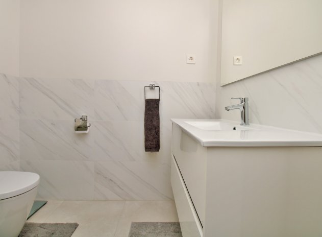 Herverkoop - Appartement - Villamartin - Los Dolses
