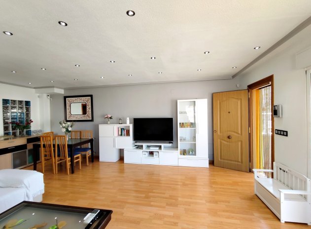 Herverkoop - Rijwoning - Los Altos