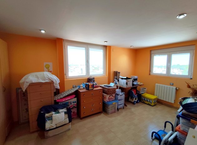Herverkoop - Rijwoning - Los Altos