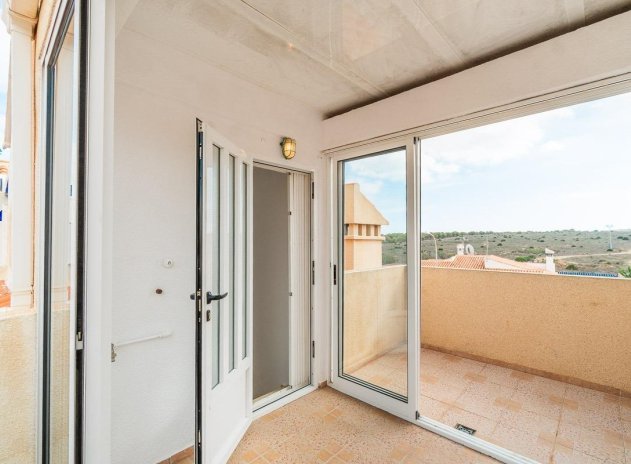 Herverkoop - Rijwoning - Torrevieja - La Siesta
