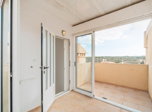 Herverkoop - Rijwoning - Torrevieja - La Siesta