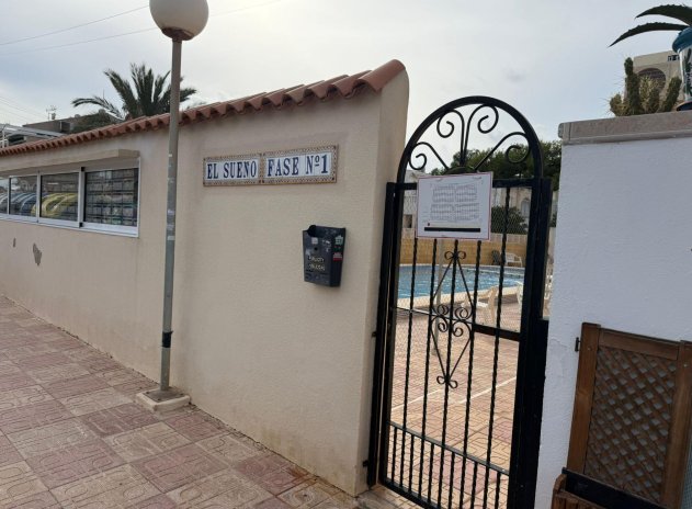 Herverkoop - Rijwoning - Torrevieja - La Siesta