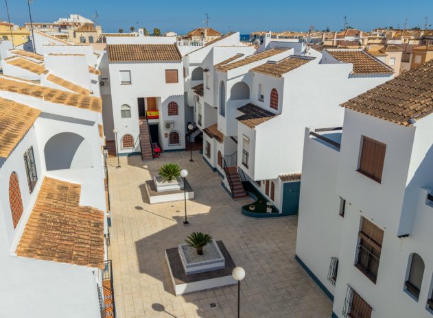 Herverkoop - Apartment / Duplex - Torrevieja - Acequion