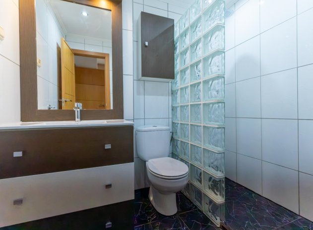 Herverkoop - Apartment / Duplex - Torrevieja - Acequion