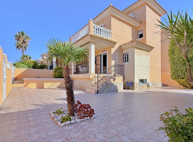 Herverkoop - Villa - Orihuela - Orihuela Costa