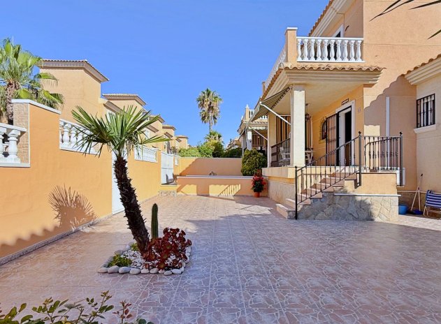 Herverkoop - Villa - Orihuela - Orihuela Costa