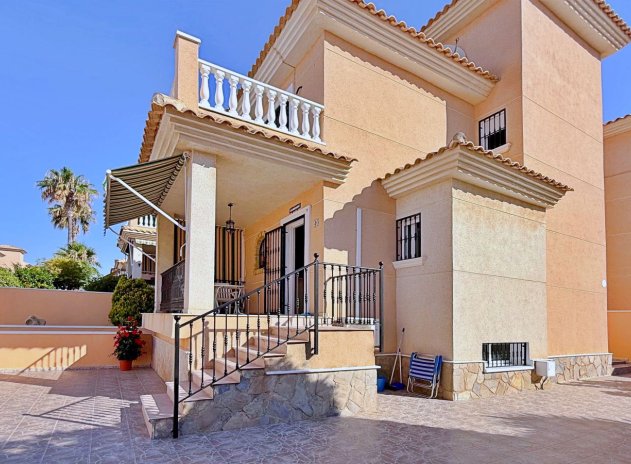 Herverkoop - Villa - Orihuela - Orihuela Costa