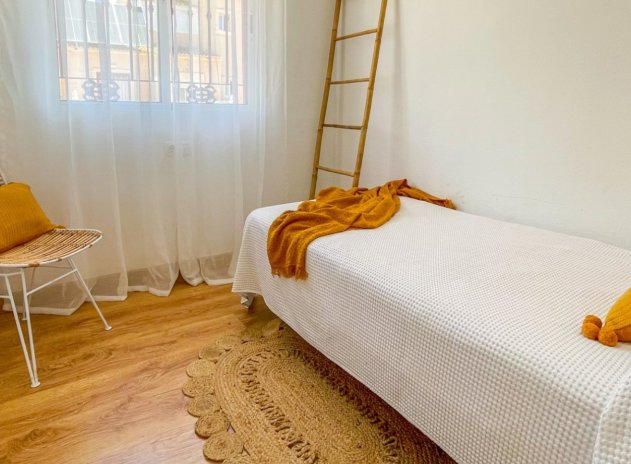 Herverkoop - Rijwoning - Orihuela Costa - Playa Flamenca