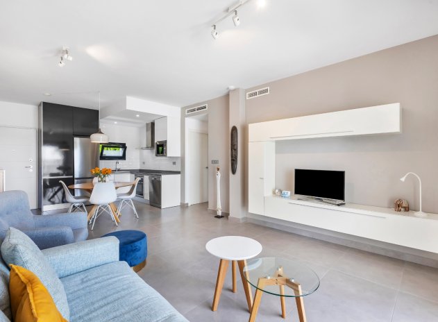 Resale - Apartment / Flat * - Pilar de la Horadada *